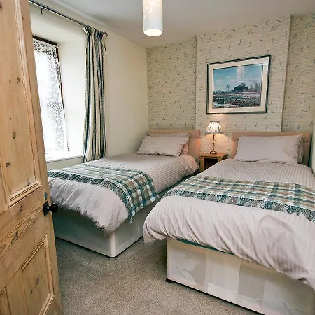 Highfield House بيت للعطل *